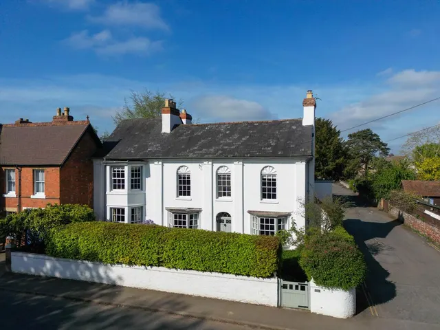 Station Road, Fladbury, WR10, photo 1