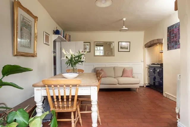 Station Road, Fladbury, WR10, photo 3