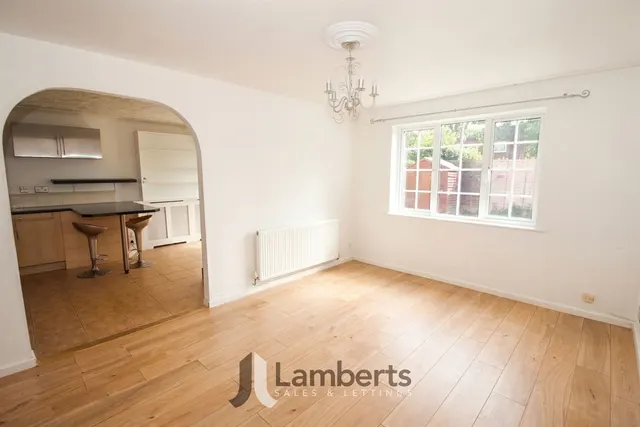 Photo 2 — 120 Exhall Close, Redditch