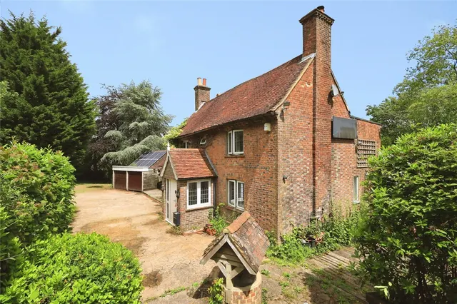 Marklye Lane, Heathfield, TN21, photo 3