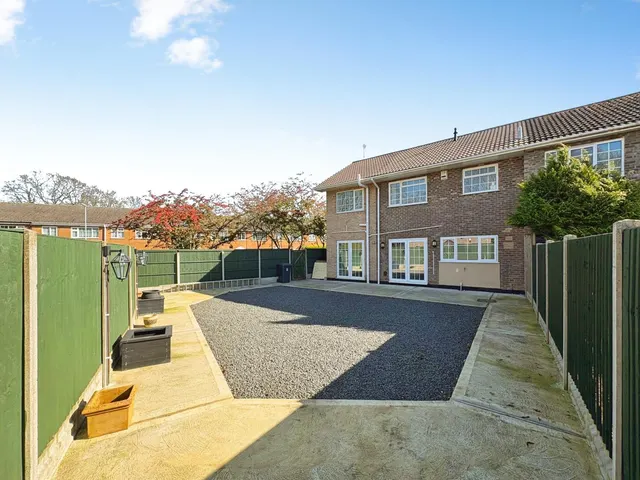Woodpecker Close, Skellingthorpe, LN6, photo 2