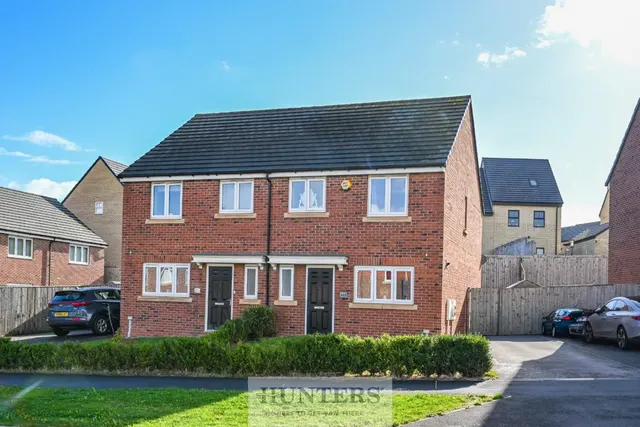 Haydock Avenue, Castleford, WF10, photo 1