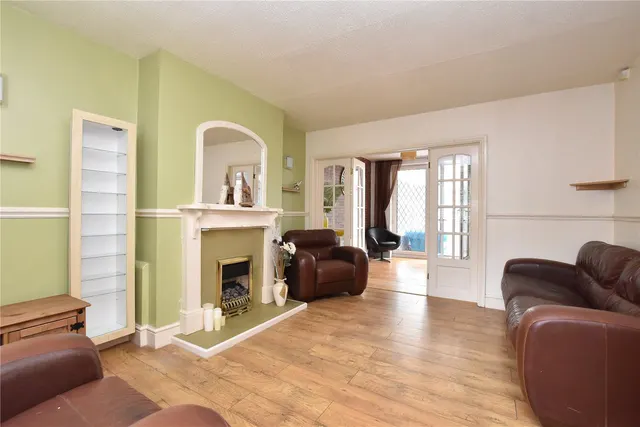 Hansby Close, Leeds, LS14, photo 2