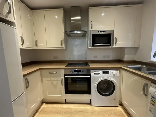 Photo 2 — Gade Close, Rickmansworth Road, Watford