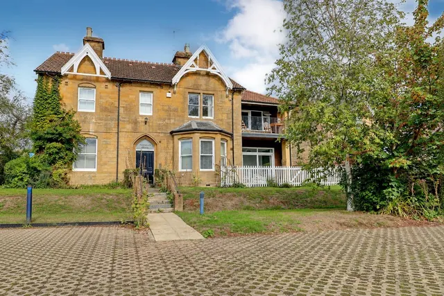 North Road, Sherborne, DT9, photo 1