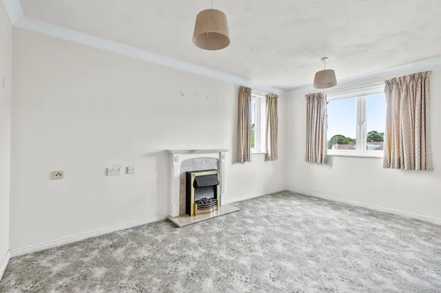 Springs Lane, Ilkley, LS29, photo 2
