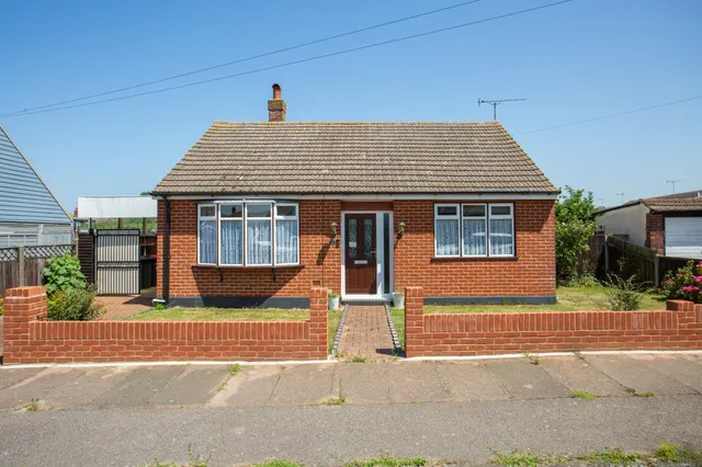 Hillborough Drive, Herne Bay, CT6, photo 1