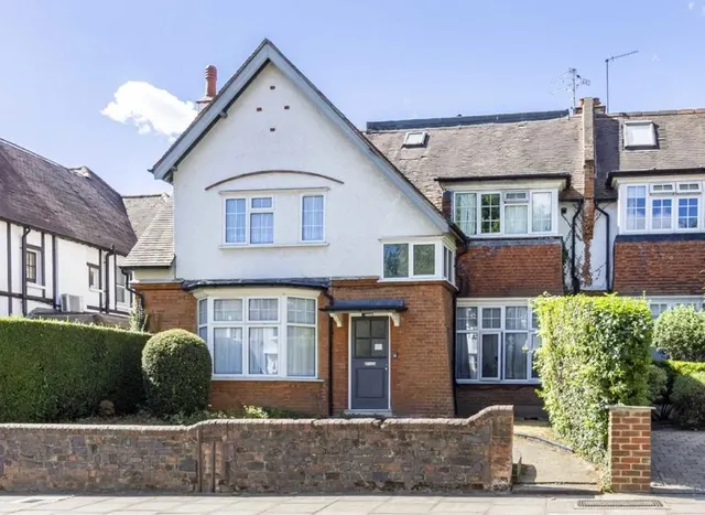 Arden Road, Finchley, N3, photo 1