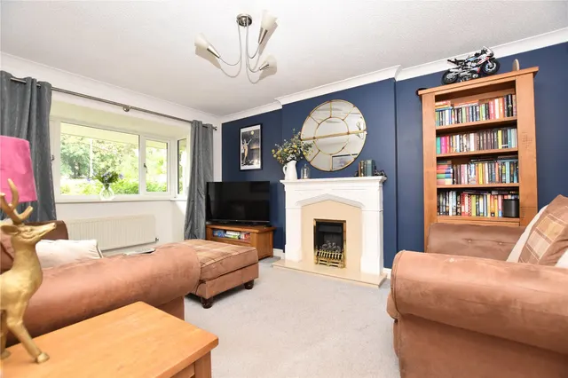 Shire Road, Morley, LS27, photo 2