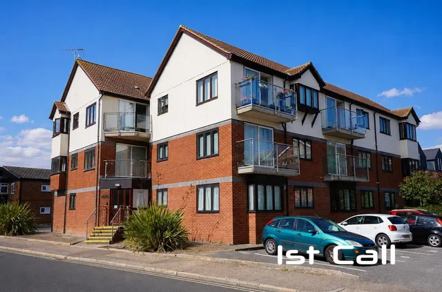 Rampart Terrace, Shoeburyness, photo 1