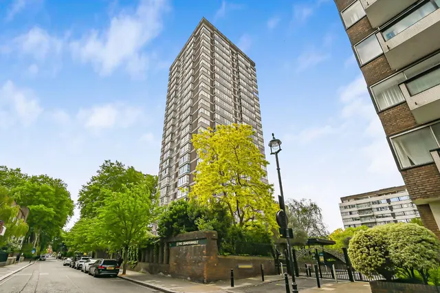 Cambridge Square, London, W2, photo 2