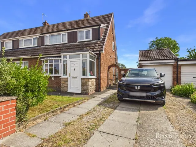 Ellerton Road, Stockton-on-Tees, Durham, TS18, photo 1