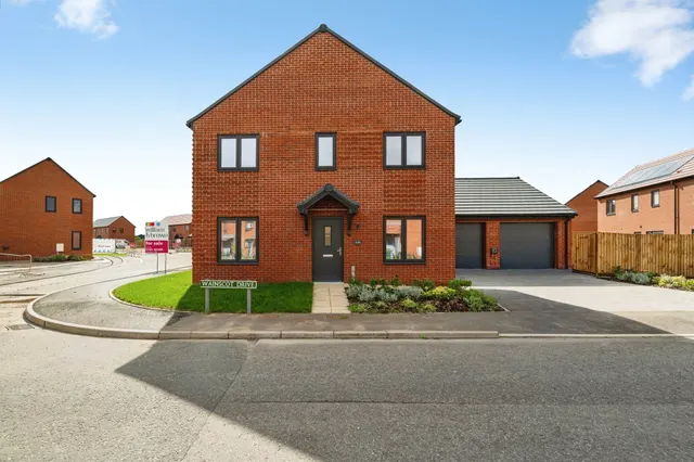 Eastwood, Bradwell, NR31, photo 1