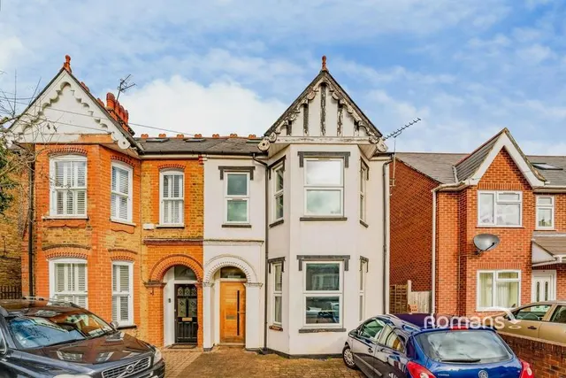 Hinton Road, Uxbridge, UB8, photo 1