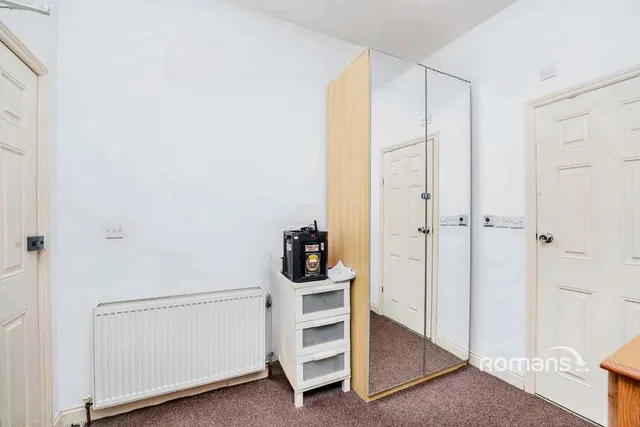 Hinton Road, Uxbridge, UB8, photo 3