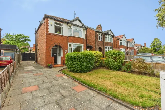 Millford Avenue, Urmston, Manchester, Greater Manchester, M41, photo 1