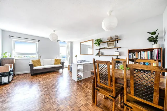 Clarendon Road, Wallington, SM6, photo 3