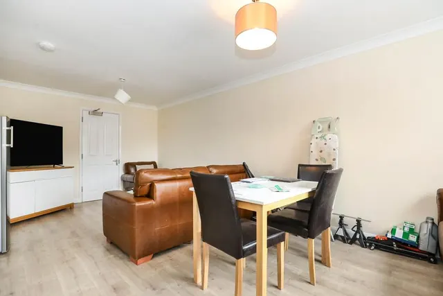 Paxton Road, Northampton, NN3, photo 2