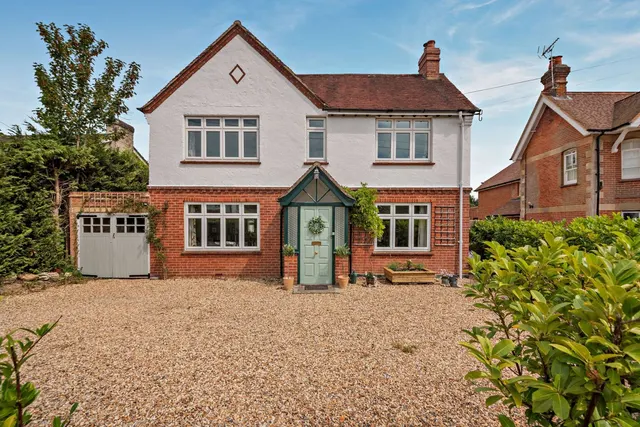 Lickfolds Road, Rowledge, GU10, photo 1