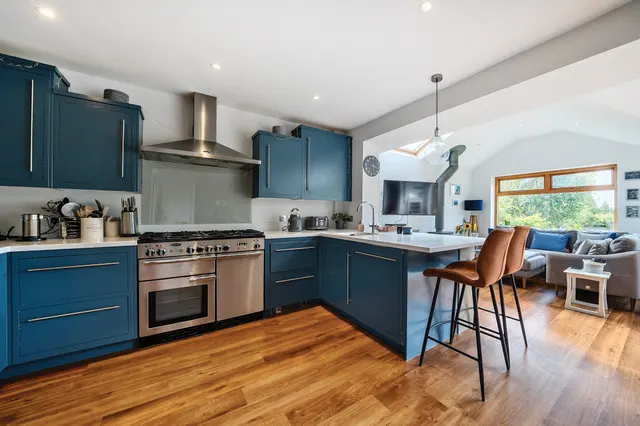 Delves Avenue, Tunbridge Wells, TN2, photo 2