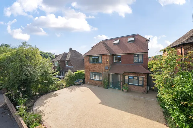 Delves Avenue, Tunbridge Wells, TN2, photo 1