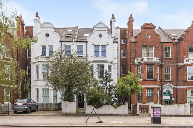 Clapham Common South Side, Clapham, SW4, photo 1