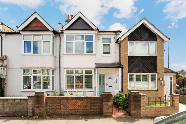 Sydney Road, Raynes Park, SW20, photo 2