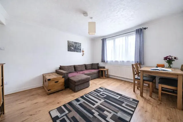 Allhallows Road, London, E6, photo 3