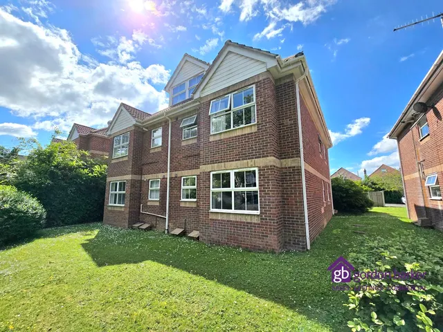 Hadley Court, Bournemouth, 127 Richmond Park Road, BH8 8UA, photo 1