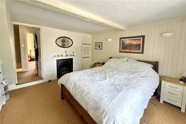 Photo 2 — London End, Beaconsfield, HP9
