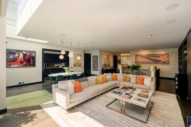 Photo 3 — Knights House, 45-47 Cheval Place, Knightsbridge, London, SW7 1EW
