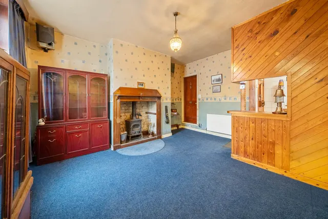 Gooder Lane, HD6, photo 3