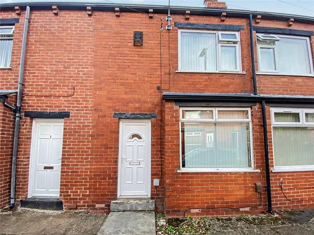 Henley Terrace, Leeds, LS13, photo 1