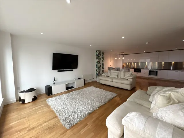 William Jessop Way, Liverpool, L3, photo 1