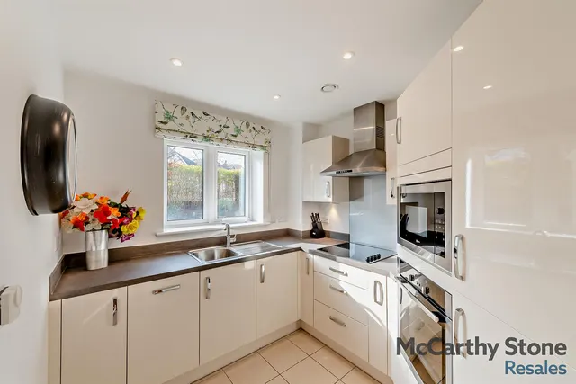 Northwick Park Road, Harrow, HA1, photo 1