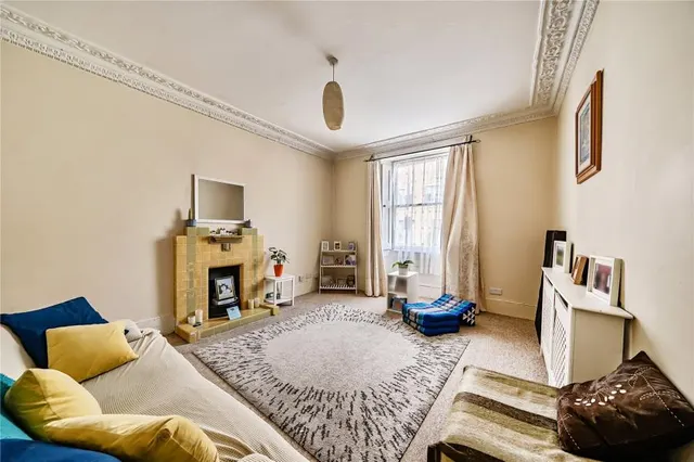 Greenside Road, London, W12, photo 1