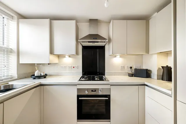 Azalea Lane, Witham St Hughs, LN6, photo 2