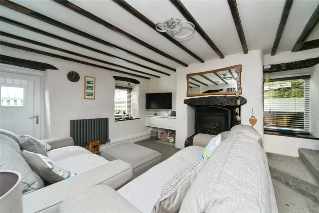 Gyrn Goch, Caernarfon, LL54, photo 3