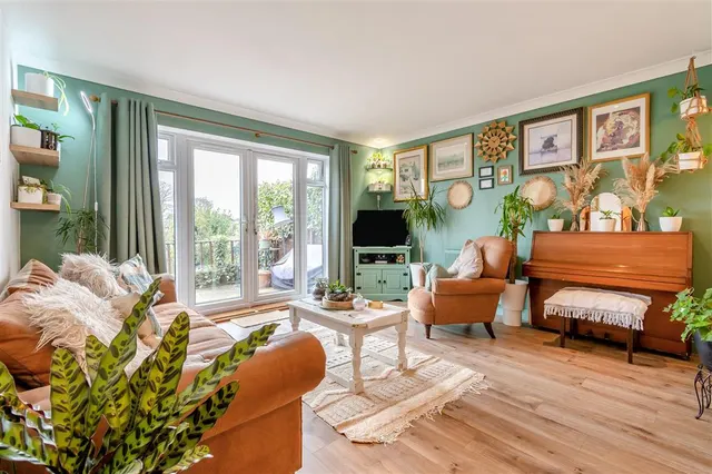 Radcliffe Road, Stamford, PE9, photo 2