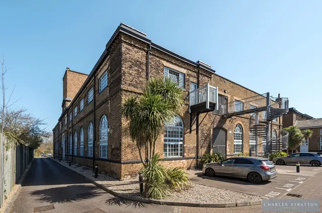 Photo 2 — North Block, The Railstore, Romford, Essex, RM2 6JN