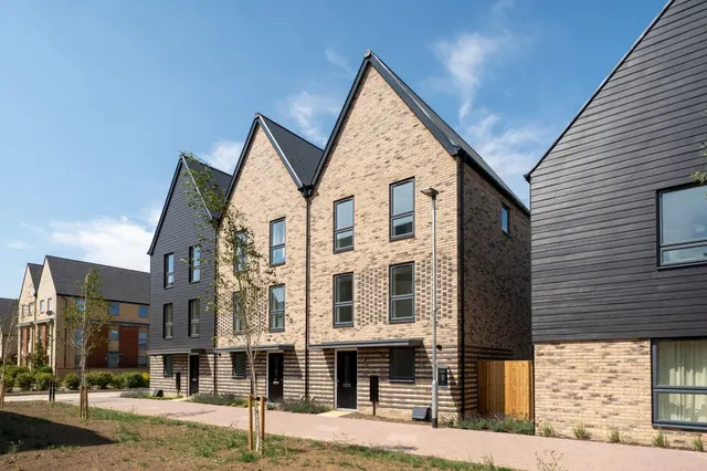 Aylesbury Walk, Northstowe, CB24, photo 1