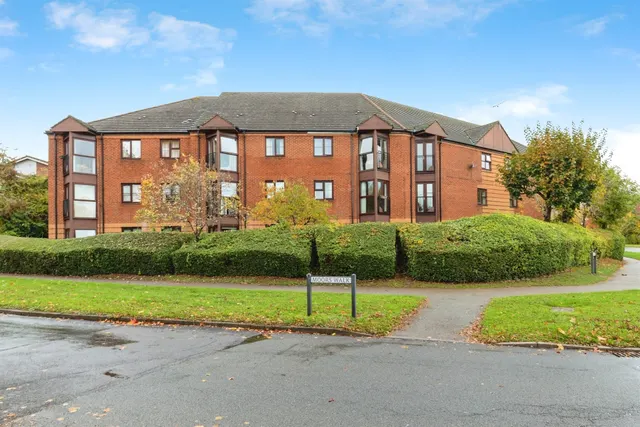 Roseacre Gardens, Welwyn Garden City, photo 1