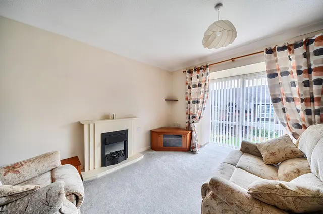 Sharon Road, West End, SO30, photo 3