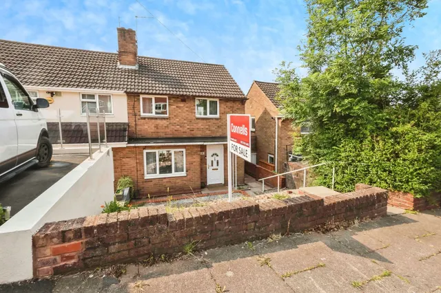 Mill Road, Cradley Heath, B64, photo 1