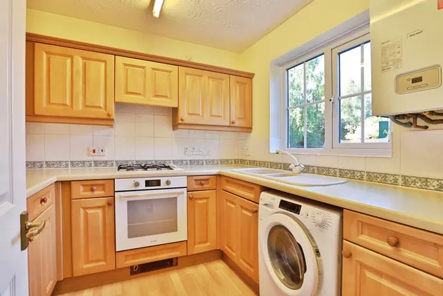 Starlight Farm Close, Verwood, BH31, photo 2