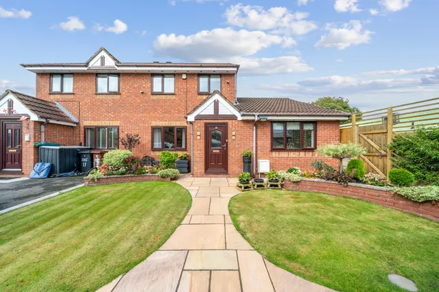 Egerton Street, Abram, Wigan, Wigan, WN2 5RW, photo 1