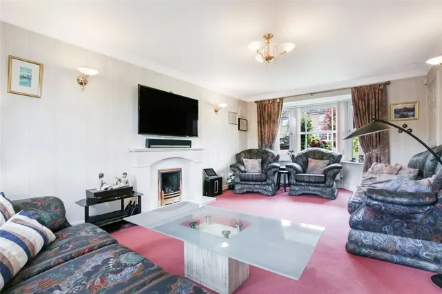 Photo 2 — Tiree Grange, Hamilton, South Lanarkshire, ML3