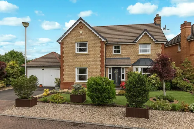 Tiree Grange, Hamilton, South Lanarkshire, ML3, photo 1