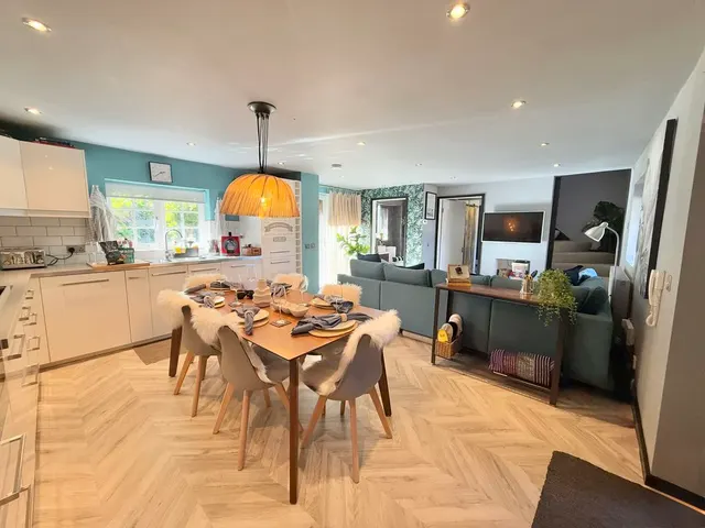 Woodlands, Crafton, LU7, photo 1
