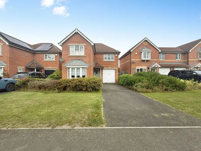Newcastle Upon Tyne NE12 8RF, NE12, photo 1